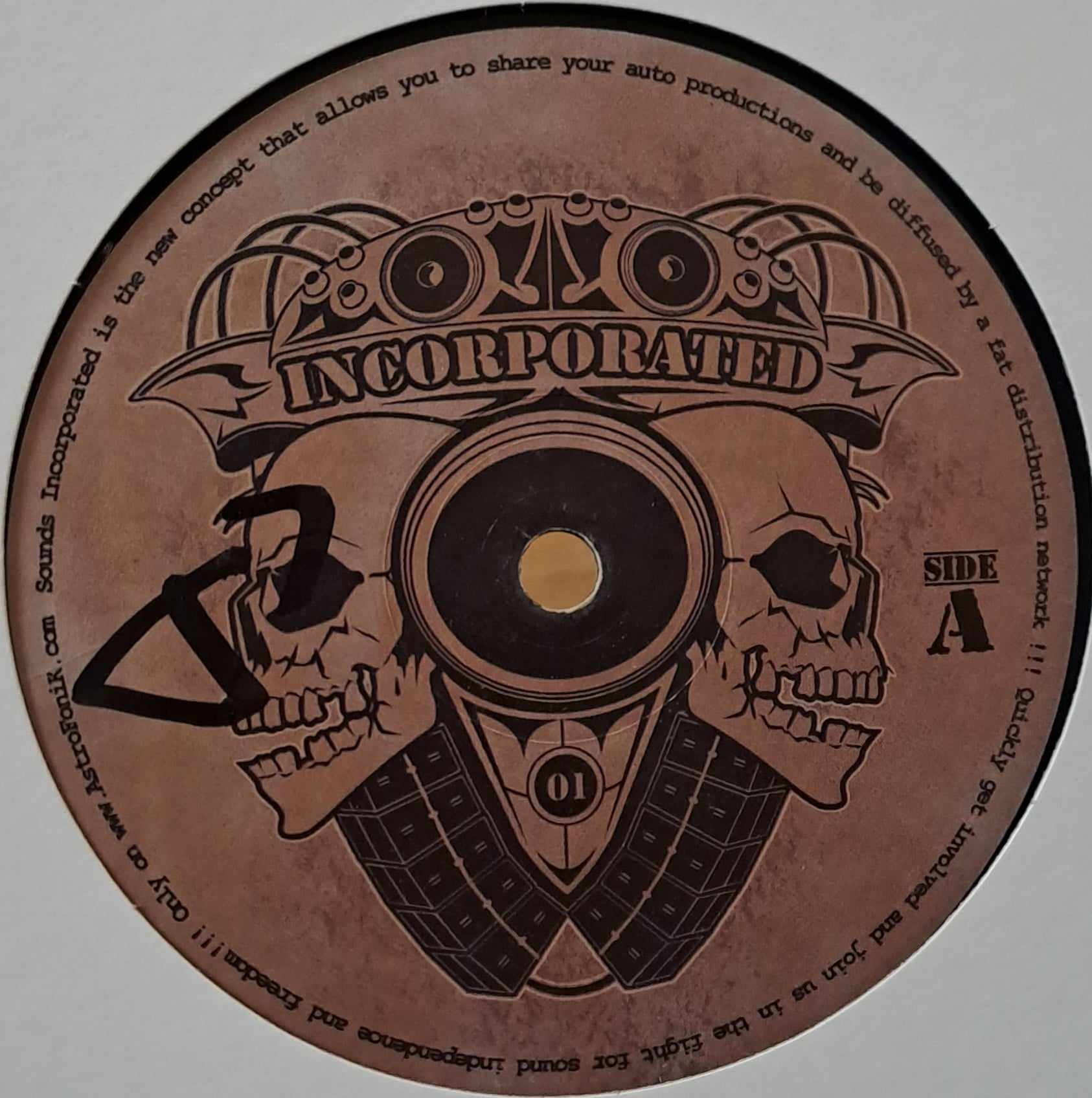 Incorporated 01 - vinyle freetekno
